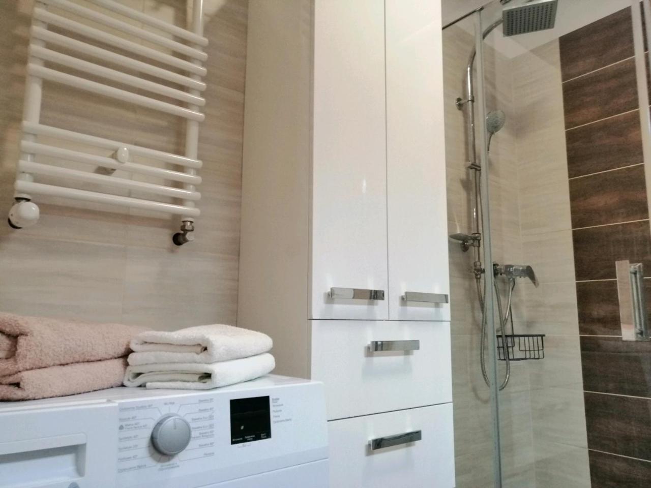 Jasne Blonia Apartment *